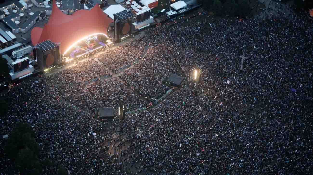 (world_euro) danish young people & naked on roskilde music festival (zealand_denmark_2018)